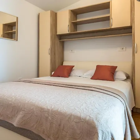 Nada Apartmán Stanici